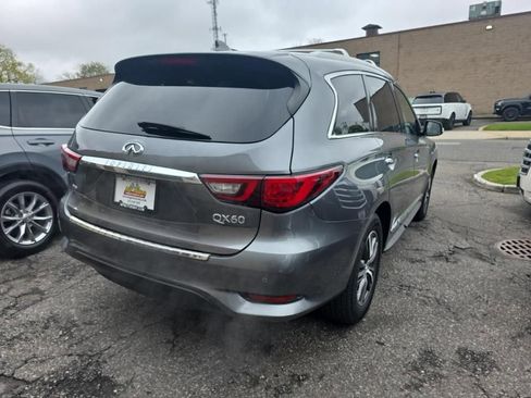 Used 2019 INFINITI QX60 Luxe w/ Essential Package AWD/4WD image 9