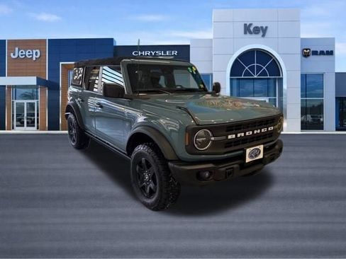 Used 2023 Ford Bronco Black Diamond AWD/4WD image 11
