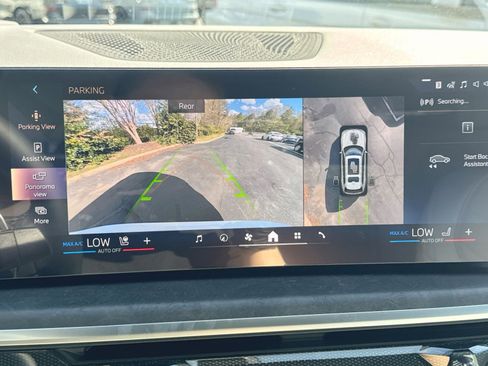 New 2026 BMW X7 xDrive40i AWD/4WD image 14