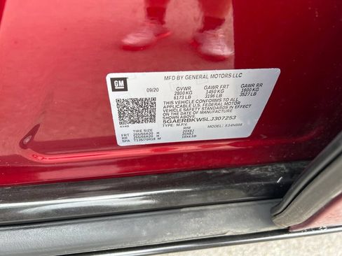 Used 2020 Buick Enclave Essence w/ Sport Touring Edition FWD image 16