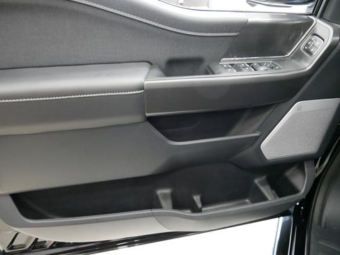 New 2025 Ford F150 Lariat w/ Equipment Group 502A High image 11