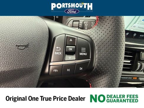 Used 2025 Ford Escape ST-Line w/ Tech Pack #1 image 25