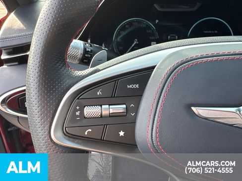 Used 2023 Genesis GV70 2.5T w/ Sport Prestige Package image 18