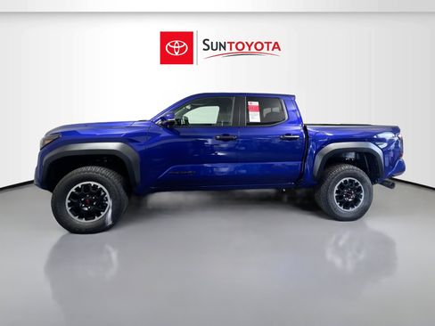 New 2025 Toyota Tacoma TRD Off-Road image 7