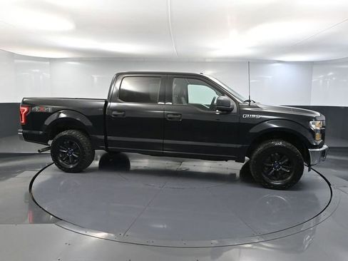 Used 2015 Ford F150 XLT AWD/4WD image 4
