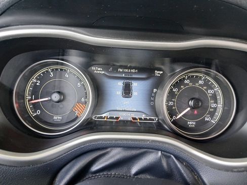 Used 2014 Jeep Cherokee Limited FWD image 21