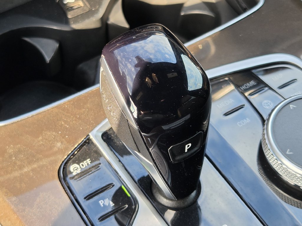 Used 2022 BMW X5 sDrive40i w/ Luxury Seating Package RWD image 20