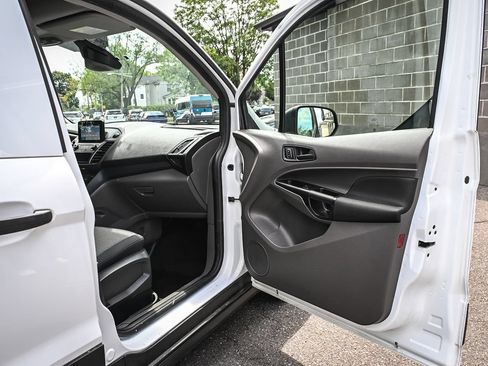 Used 2020 Ford Transit Connect XL FWD image 19