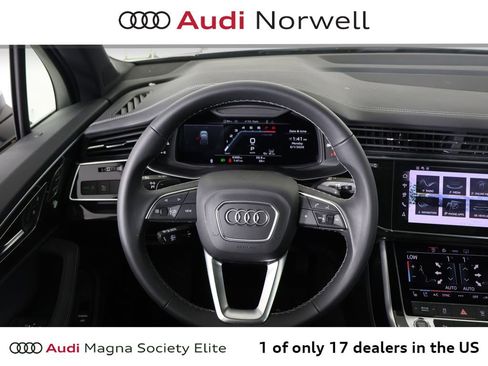 Used 2025 Audi Q7 3.0T Premium Plus w/ Premium Plus Package AWD/4WD image 31