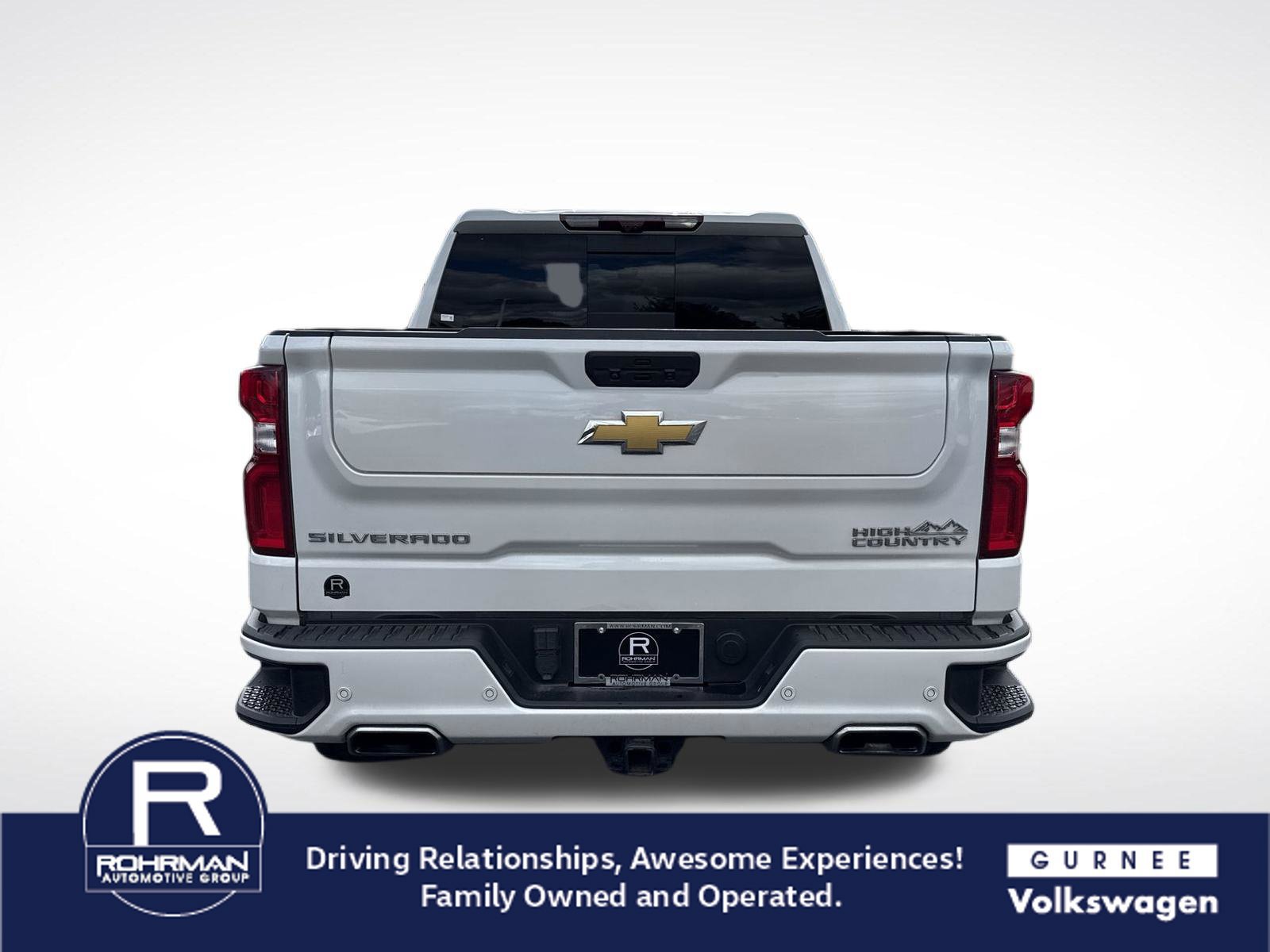 Used 2021 Chevrolet Silverado 1500 High Country w/ Technology Package AWD/4WD image 9