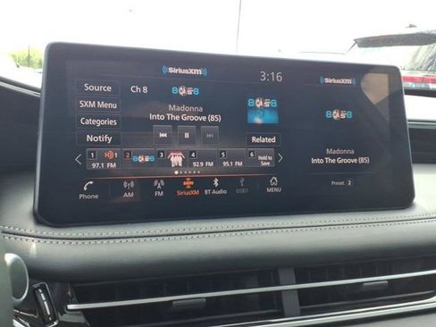 Used 2025 INFINITI QX60 Pure FWD image 11