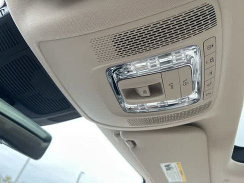 Used 2022 Mercedes-Benz GLE 350 4MATIC image 9