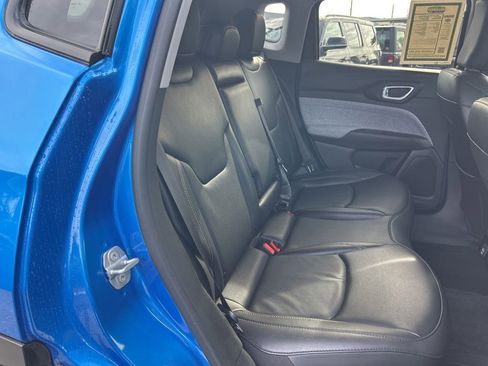 Used 2022 Jeep Compass Latitude AWD/4WD image 25