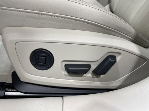 Used 2022 Audi A6 2.0T Premium w/ Convenience Package image 12