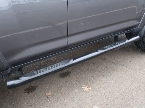 Used 2020 Toyota 4Runner SR5 Premium image 9