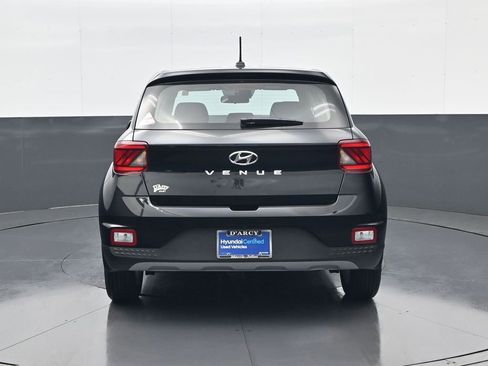 Certified 2026 Hyundai Venue SE image 6