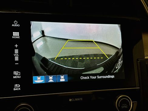 Used 2018 Honda Civic EX-L image 22