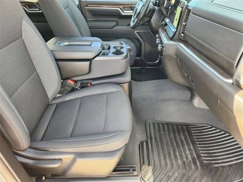Used 2025 Chevrolet Silverado 1500 LT image 14