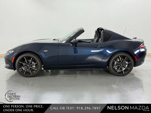 New 2026 MAZDA MX-5 Miata RF Grand Touring RWD image 11