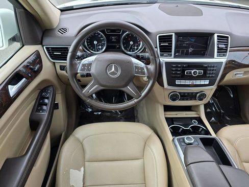 Used 2013 Mercedes-Benz ML 350 2WD image 2
