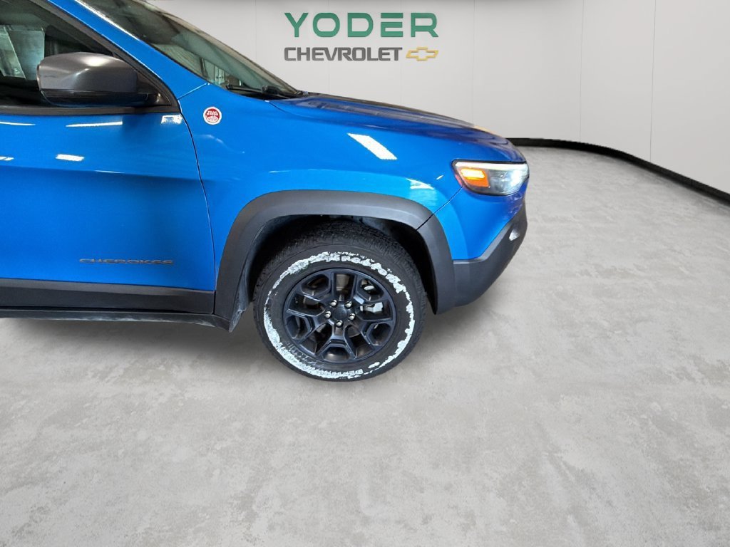Used 2020 Jeep Cherokee Trailhawk w/ Comfort/Convenience Group AWD/4WD image 50
