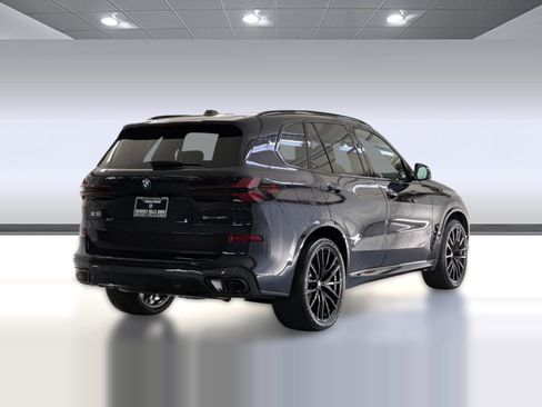 Used 2026 BMW X5 sDrive40i w/ M Sport Package RWD image 9