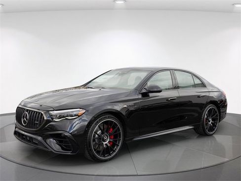 New 2026 Mercedes-Benz E 53 AMG e 4MATIC Sedan image 4