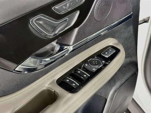 Certified 2025 Lincoln Corsair FWD image 18
