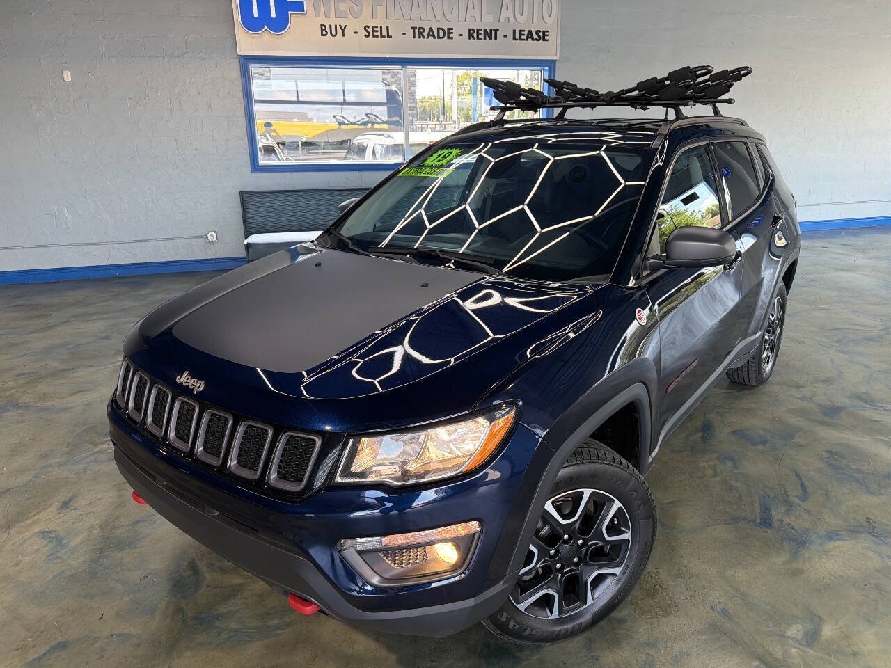 Used 2019 Jeep Compass Trailhawk AWD/4WD image 1