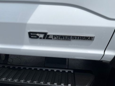 Used 2024 Ford F450 XLT w/ XLT Value Package AWD/4WD image 6