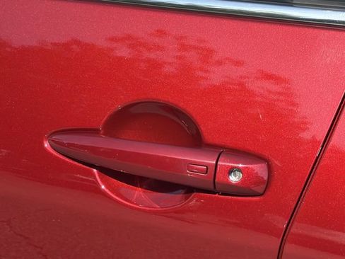 Used 2025 Nissan Sentra SV FWD image 12