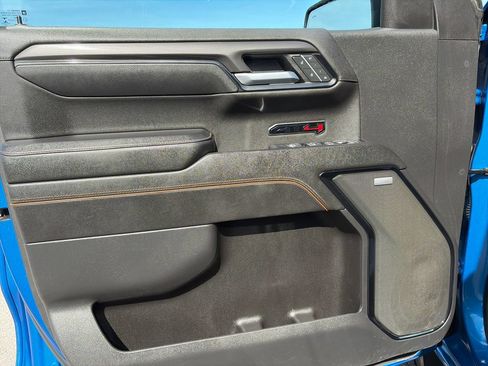 Used 2023 GMC Sierra 1500 AT4 w/ AT4 Premium Package AWD/4WD image 15