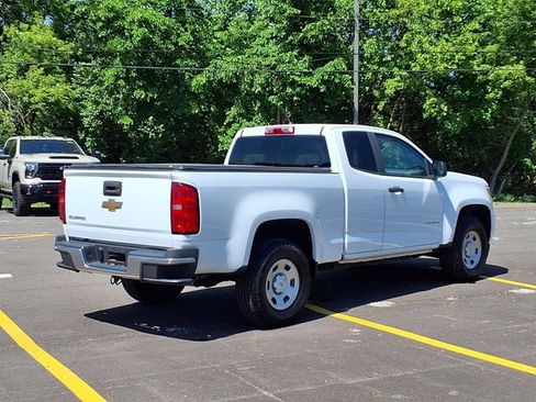 Used 2019 Chevrolet Colorado W/T w/ WT Convenience Package RWD image 2
