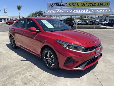 Used 2024 Kia Forte LXS FWD image 2