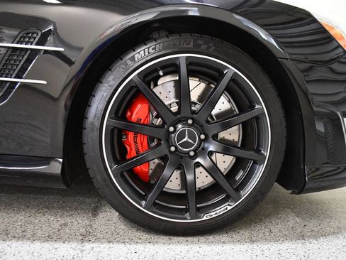 Used 2013 Mercedes-Benz SL 63 AMG image 31