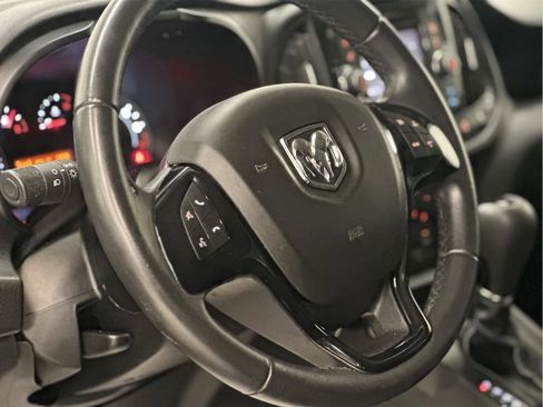 Used 2021 RAM ProMaster City SLT image 23