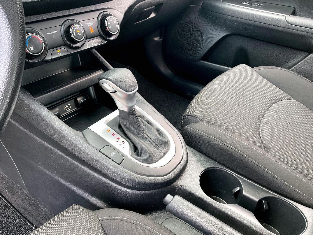 Certified 2023 Kia Forte LXS w/ LXS Technology Package FWD image 19