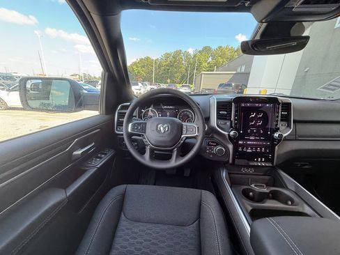 New 2026 RAM 1500 Big Horn AWD/4WD image 8