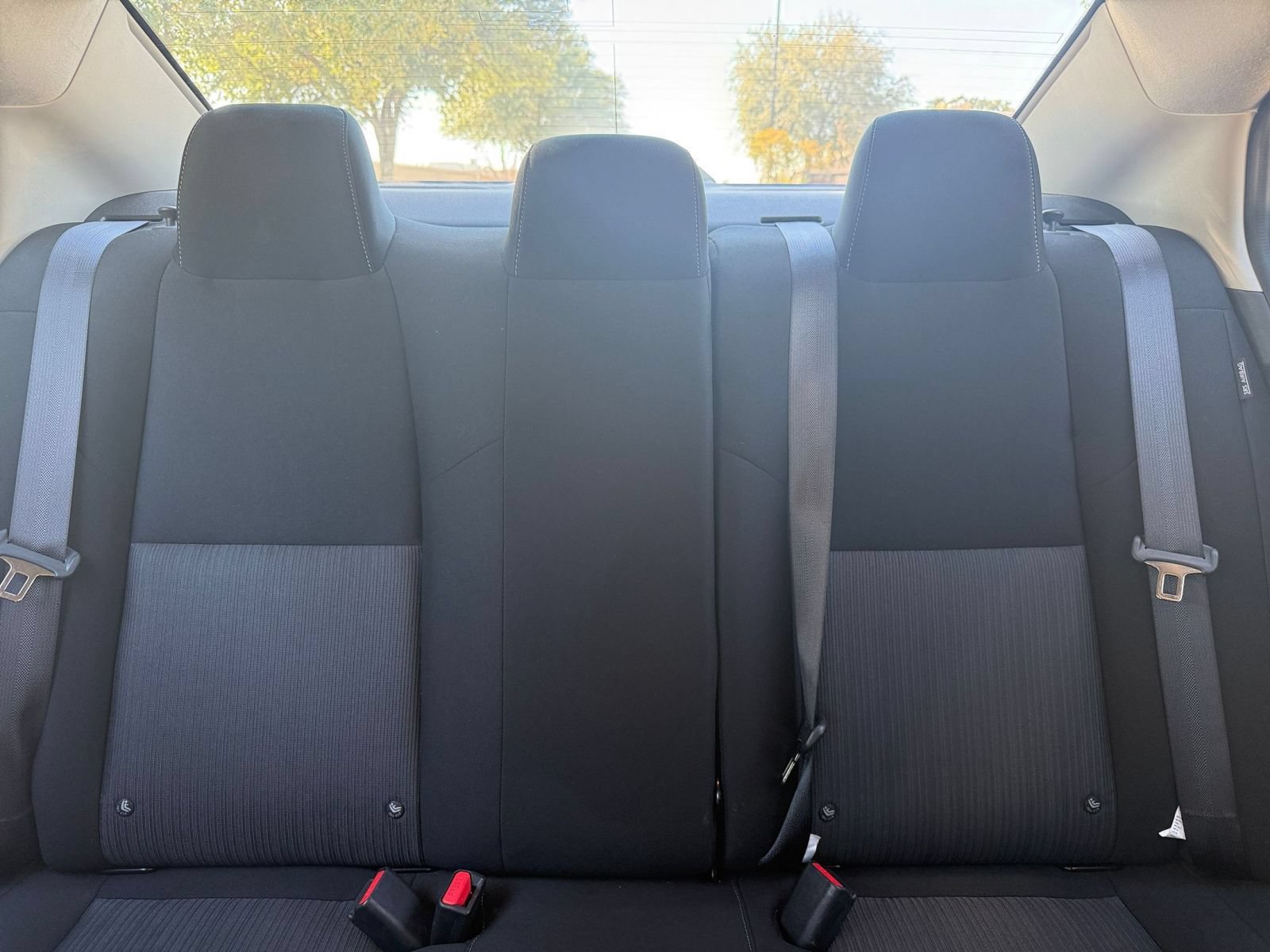 Used 2025 Nissan Sentra SV FWD image 37