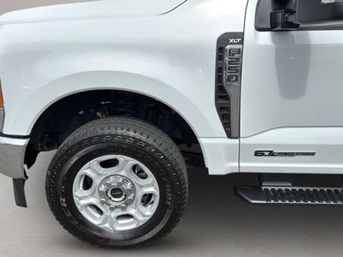 Used 2025 Ford F250 XLT w/ FX4 Off-Road Package AWD/4WD image 32