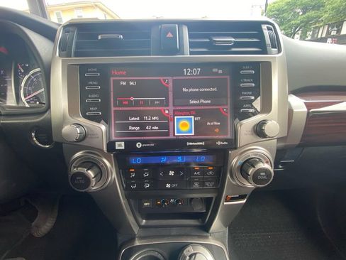 Used 2023 Toyota 4Runner Limited AWD/4WD image 20