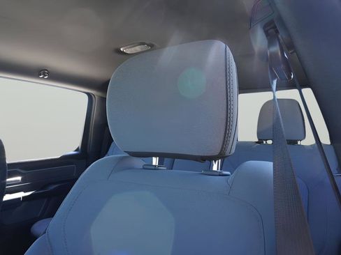 Used 2021 RAM 1500 Big Horn image 21