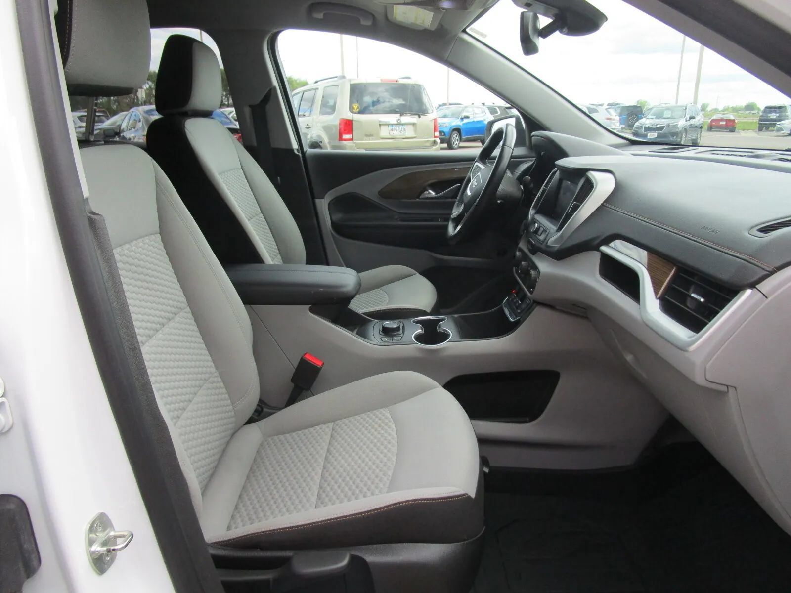 Used 2021 GMC Terrain SLE w/ Driver Convenience Package AWD/4WD image 17