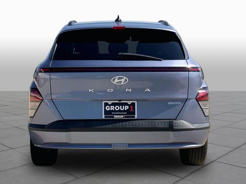 Used 2024 Hyundai Kona SEL FWD image 4