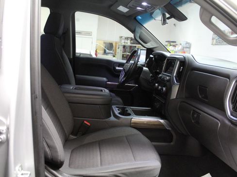 Used 2021 Chevrolet Silverado 1500 LT Trail Boss image 22