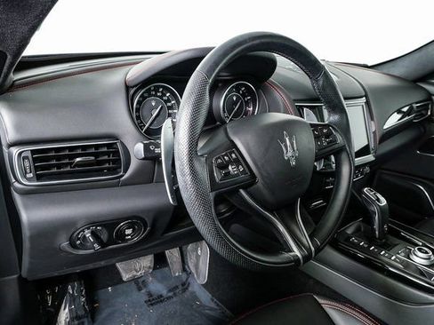 Certified 2022 Maserati Levante GT image 3