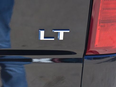 Used 2024 Chevrolet Silverado 2500 LT image 8