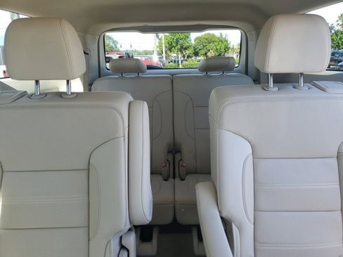 Used 2020 GMC Acadia Denali image 18