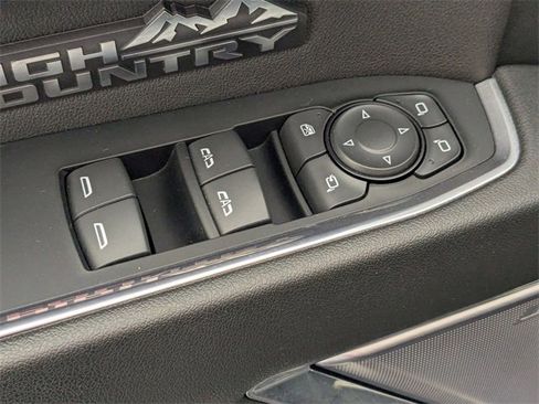 Certified 2023 Chevrolet Silverado 1500 High Country w/ High Country Premium Package image 12