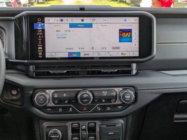 New 2025 Jeep Wrangler Unlimited Sahara AWD/4WD image 16
